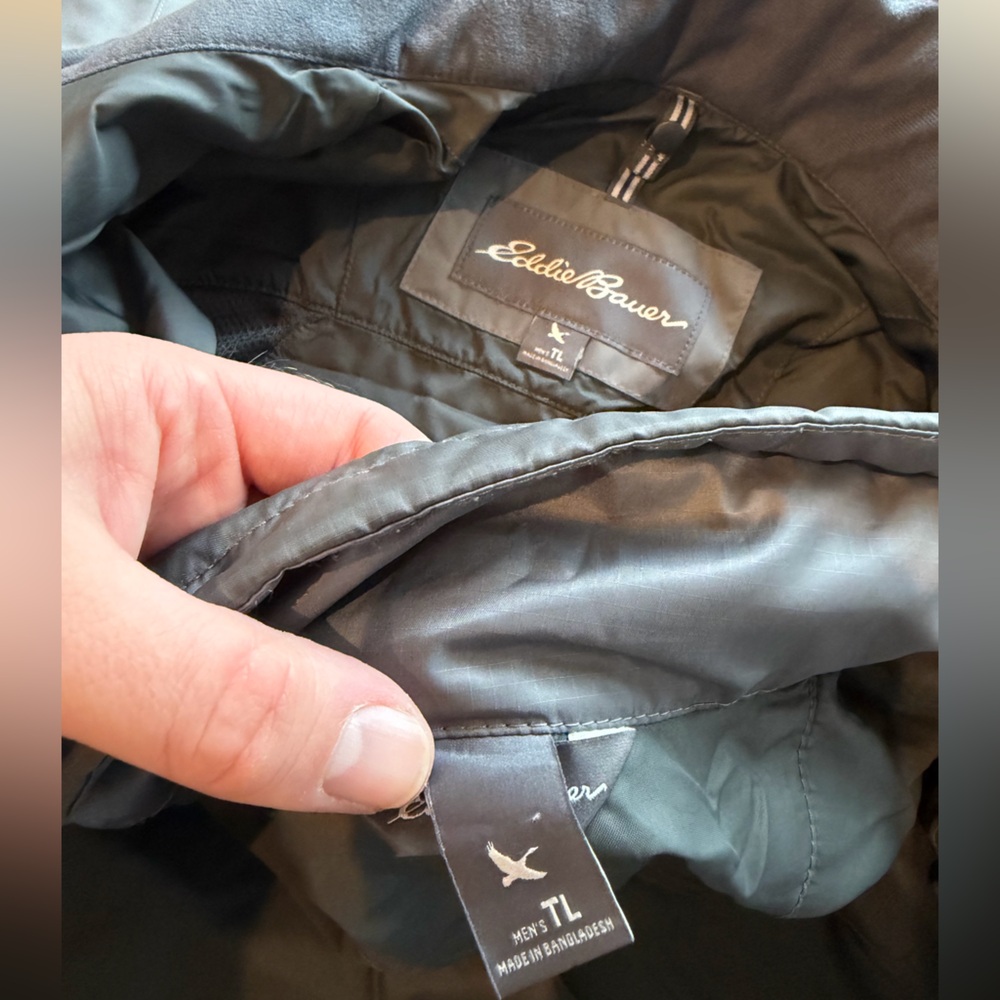 Eddie Bauer Men’s Ski Jacket TL - Picture 3 of 6